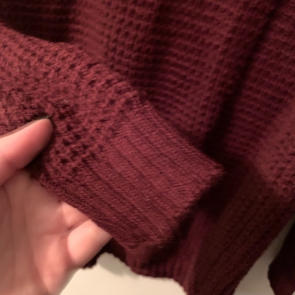 Burgundy Oversized Sweater - Picture 4 of 5